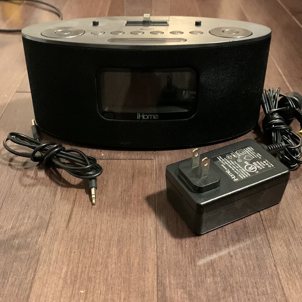 iHome Speaker